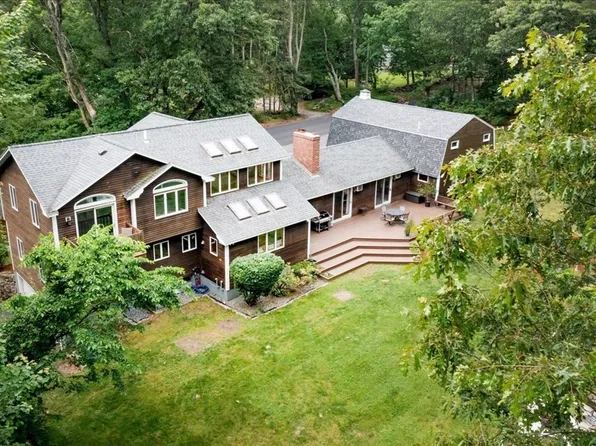 123 North St, Methuen, MA 01844