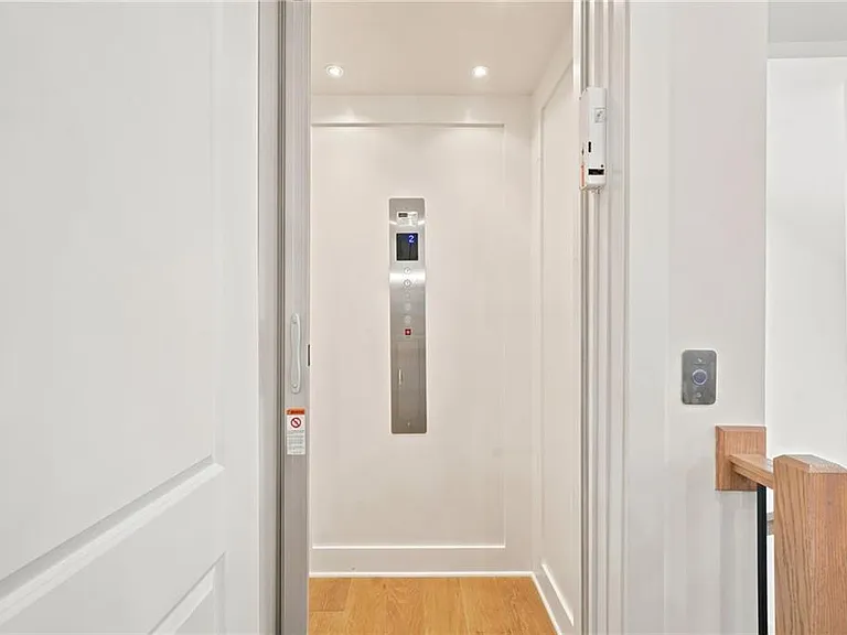 2042 Juliette Ave — Photo 31