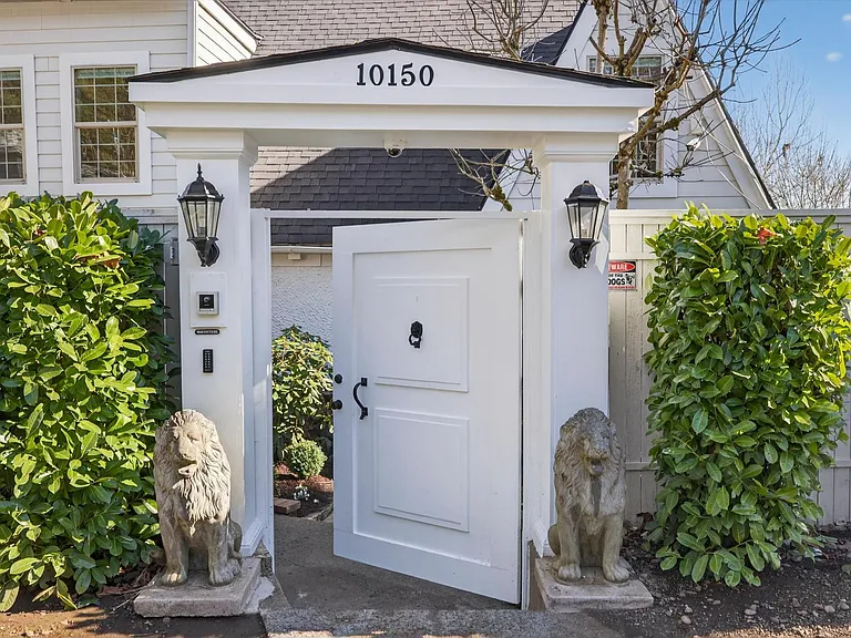 10150 S Riverside Dr — Photo 40