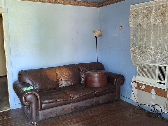 4th image of 3106 Kay St