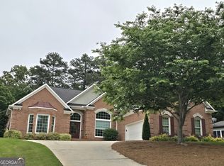 3450 Pinemont Dr, Douglasville, GA 30135