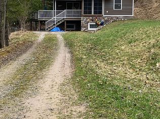 20579 Pine River Lodge Rd, Tustin, MI 49688