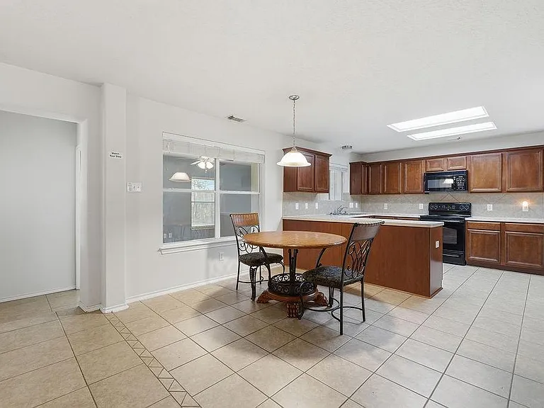 13407 Barton Meadow Ln — Photo 9