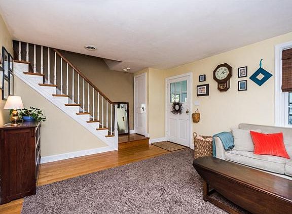 Delightful details create immediate sense of home