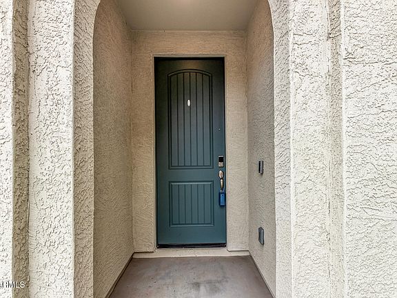4th image of 1319 W BLUEJAY Drive