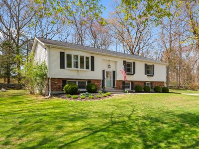 4 Barton Lane, Ledyard, CT, 06339