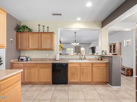 5th image of 26108 W YUKON Drive