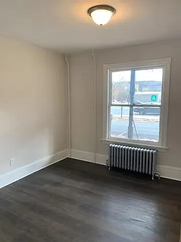 3 bed, 1.5 bath, 1500 sqft, $2,000 — Photo 4