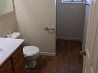 319 S 5th St, Oakdale, CA 95361