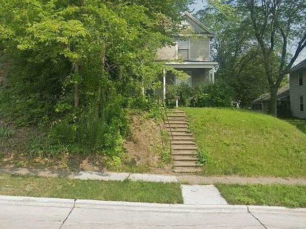 405 W 8th St