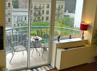 Rented by Barlavi Inc.