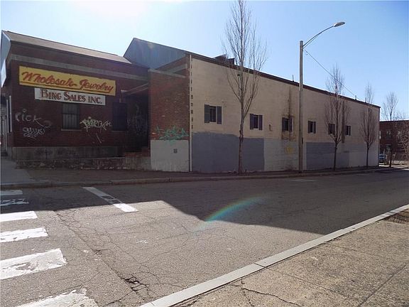 3rd image of 1836 Westminster St