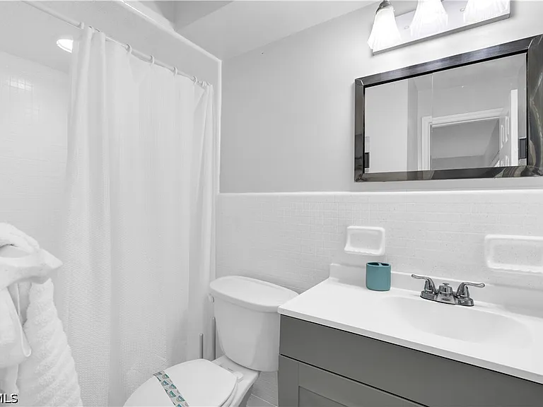 5602 Driftwood Pkwy — Photo 7