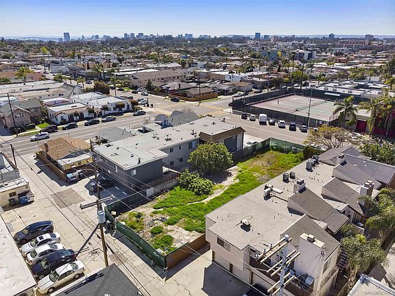 4th image of 4015 Idaho St #0