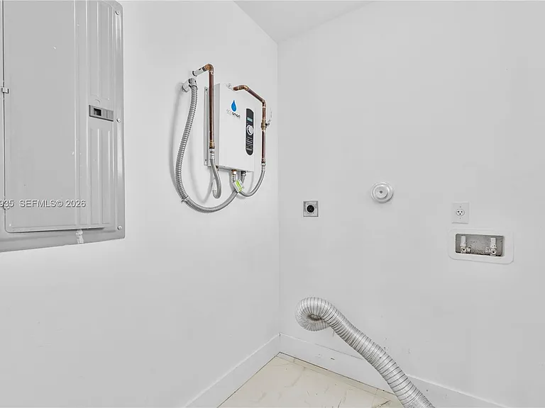 11970 SW 215th St #B — Photo 24