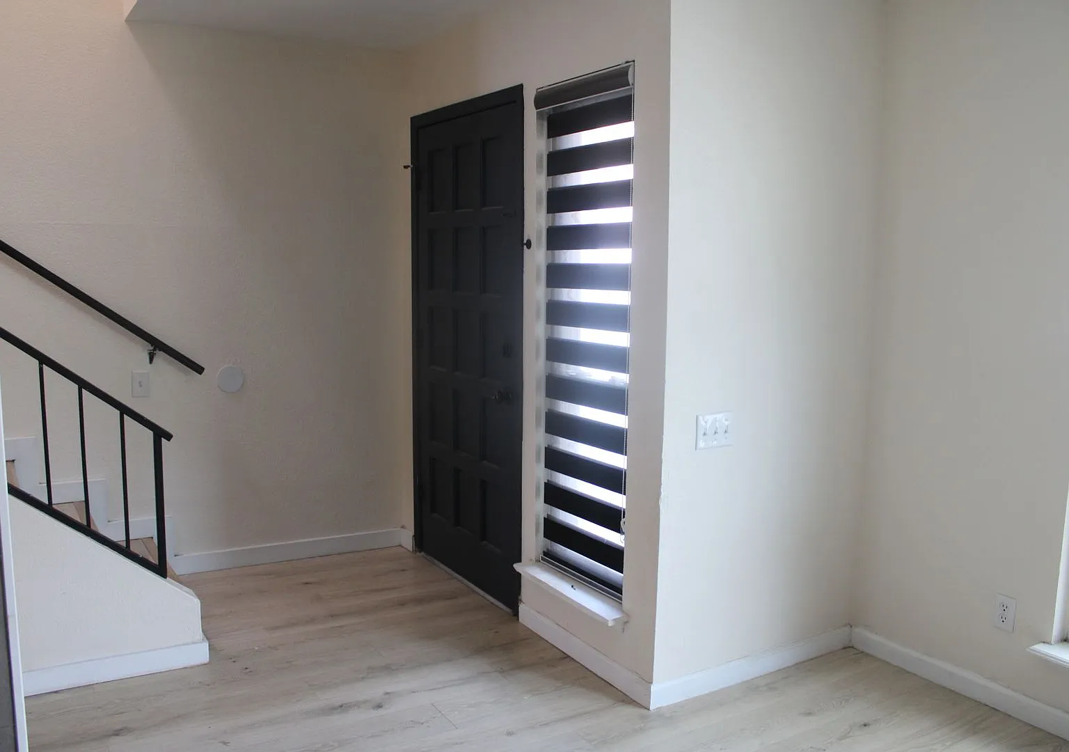 191 Mulberry Ave. Apt F — Photo 2