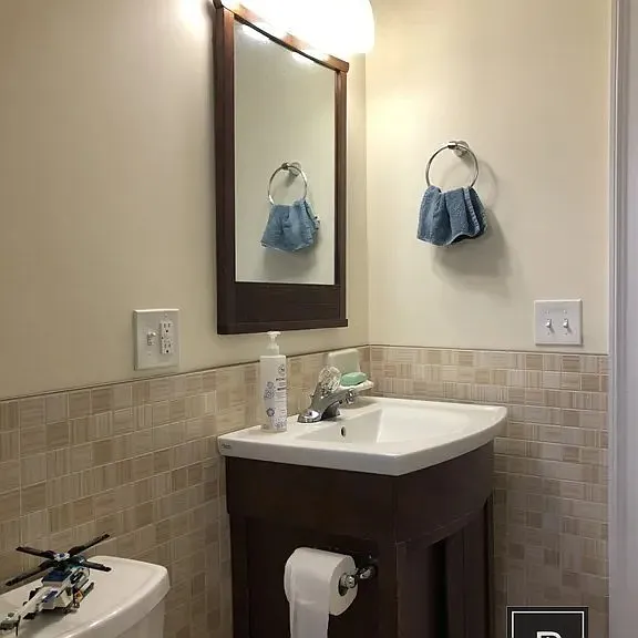 16 Eliot Cres #1 — Photo 7
