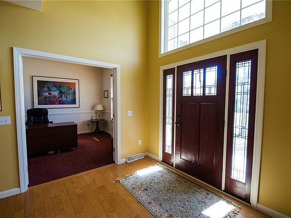 2nd image of 116 Beau Dr