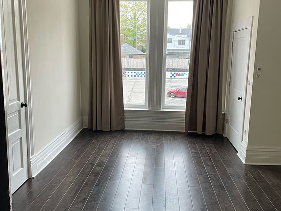 4th image of 509 Main St #2