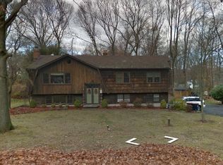 75 Leffert Rd, Trumbull, CT 06611