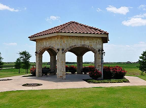 4th image of 2170 Hodges Lake Dr