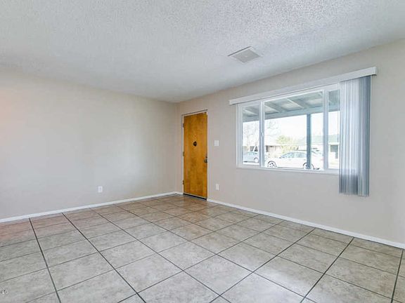 5th image of 11207 W Elk Ave