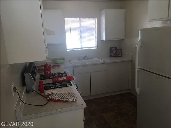 5th image of 1721 Cordoba Ln APT D