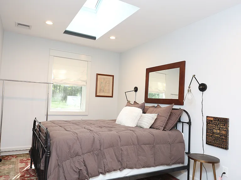 36 Northwoods Rd — Photo 12