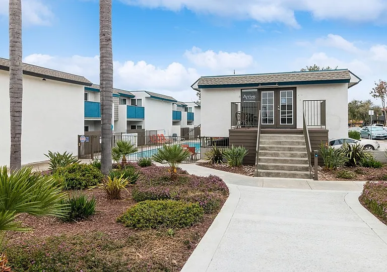 Arrive Clairemont — Photo 17