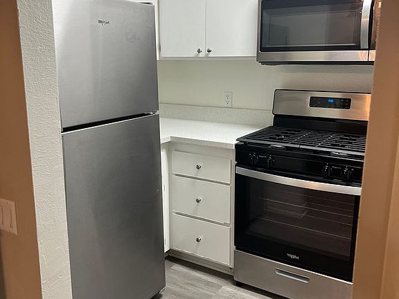 5th image of 6400 Lincoln Ave APT 6203