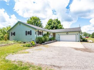 6521 Trumble Rd, Jackson, MI 49201