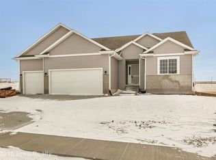 5210 Katelyn Ave, Van Meter, IA 50261