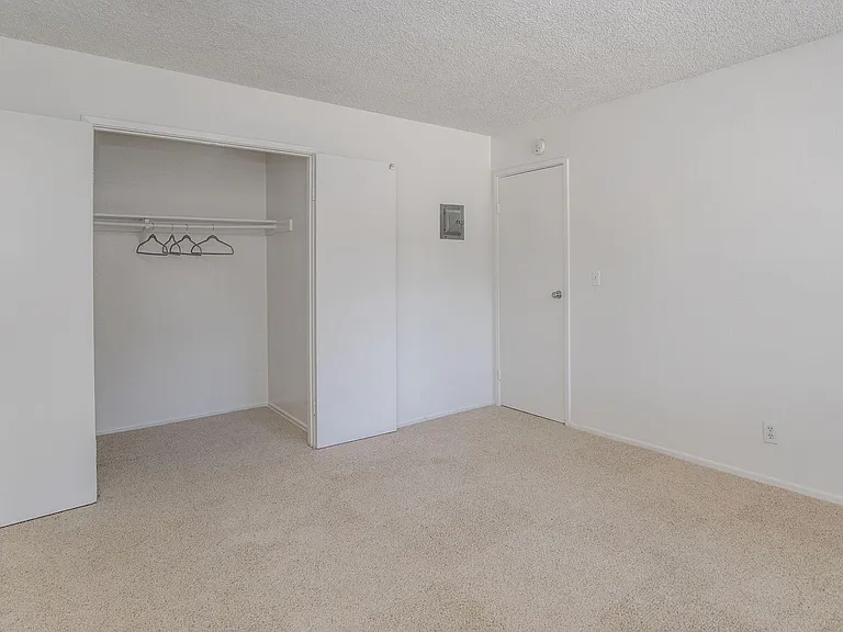 Singing Tree Apartment Homes — Photo 21