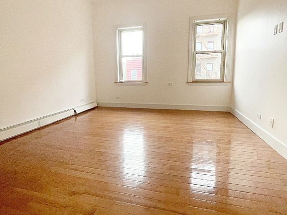 5th image of 31-27 42nd St #2F