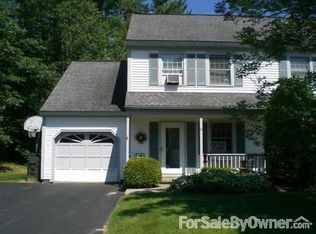 15 Wolff Dr, Essex Jct, VT 05452