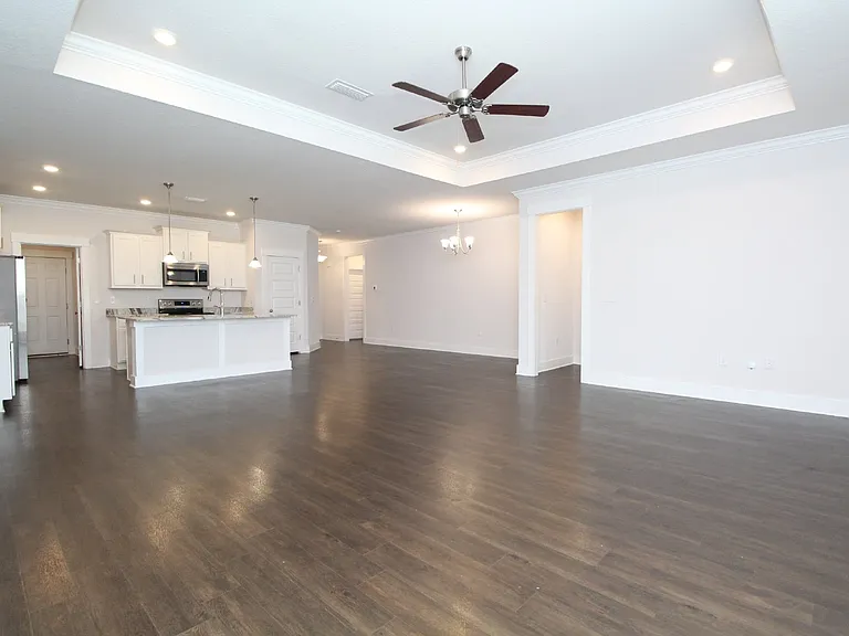 717 Brambling Ct — Photo 2