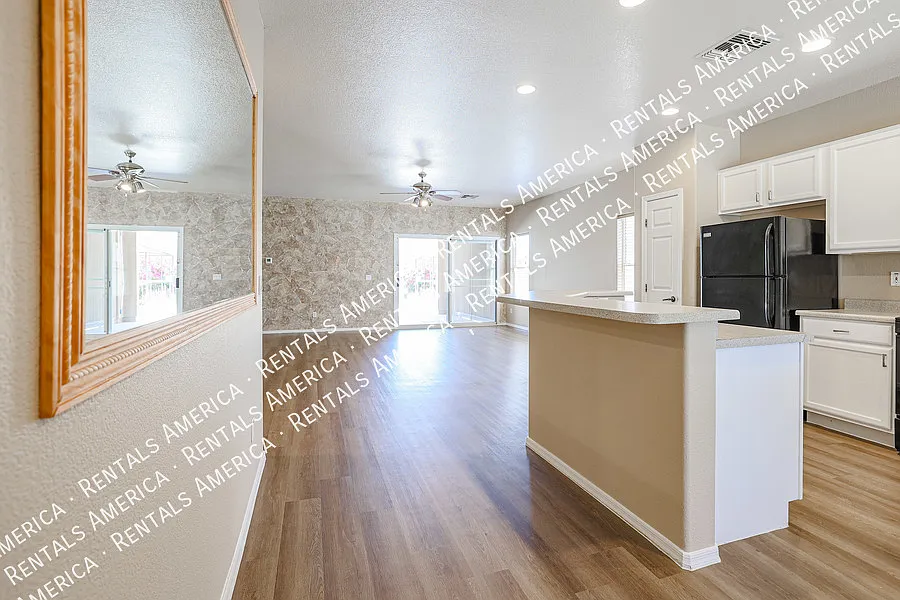 Private Pool in Coldwater Springs! — Photo 4