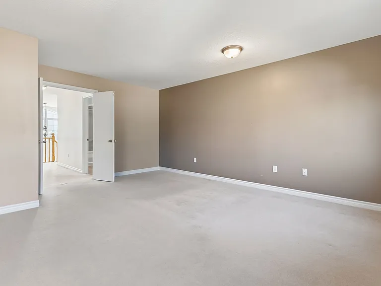 837 Capulet Ln — Photo 18