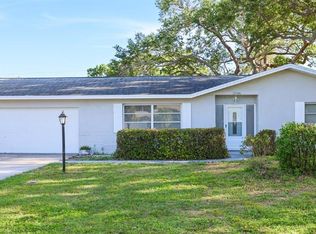 2936 Fountainhead Dr, Largo, FL 33770