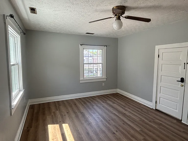 127 W Hickman St #5 — Photo 10