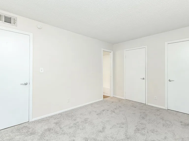 Grand Oaks — Photo 30