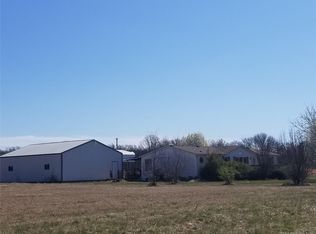 17055 E 394th Rd, Claremore, OK 74017