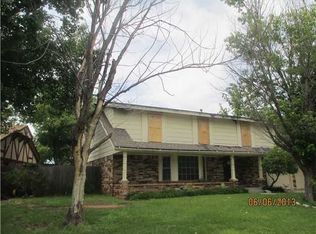 9025 Rolling Green Ave, Oklahoma City, OK 73132