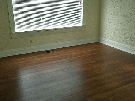 5th image of 2081 Harbert Ave