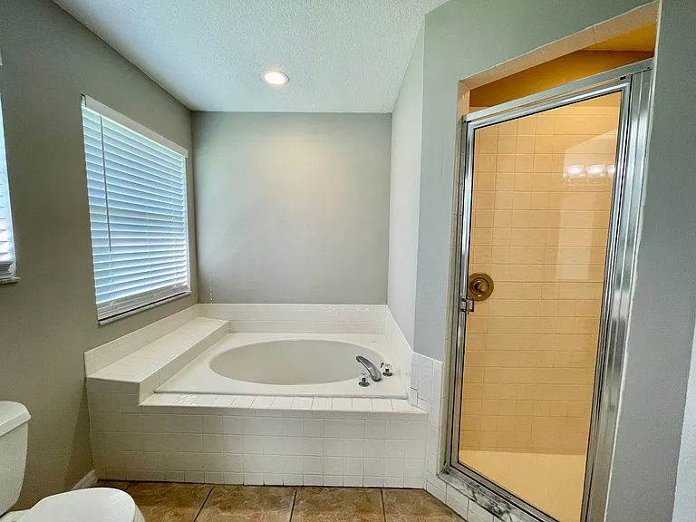 2429 Abalone Blvd — Photo 33