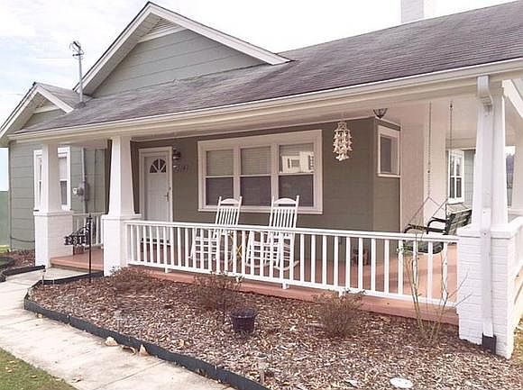 1st image of 2314 Bradley St