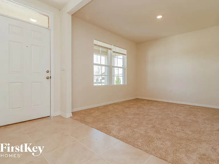 4071 Alissa Ln — Photo 2