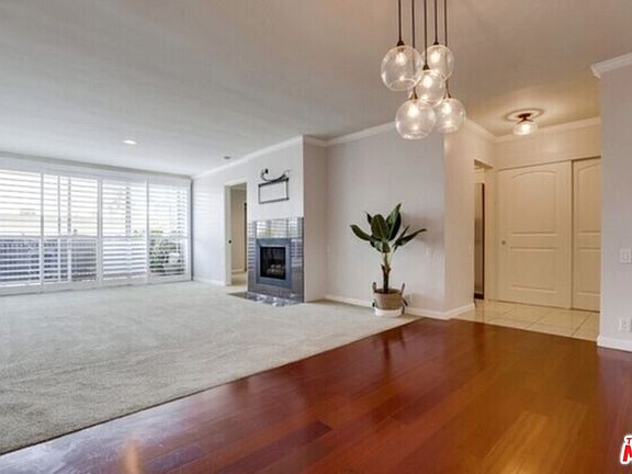 5th image of 809 S Bundy Dr APT 304