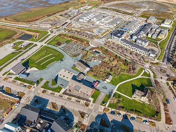 2nd image of 251 Boundary Bay Rd #201