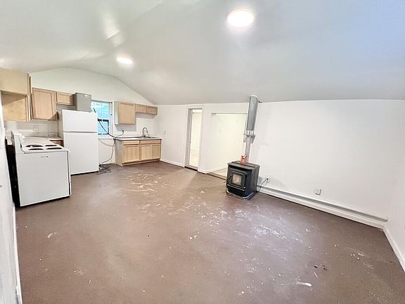 3rd image of 73 Rattlesnake Hollow Dr